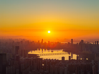 Fototapeta premium Wuhan Summer City Skyline Sunrise Scenery