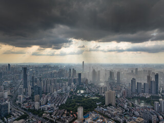 Fototapeta premium Wuhan city landmark skyline scenery