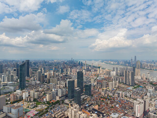 Fototapeta premium Wuhan city landmark skyline scenery
