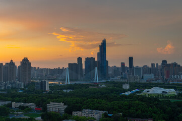 Fototapeta premium Wuhan city landmark skyline scenery