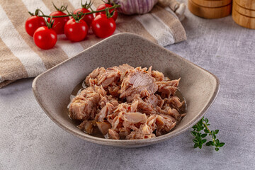 Canned tuna fillet for salad