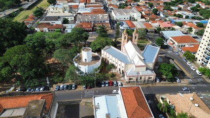 Igreja e Reservatório de água 