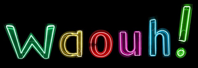 Waouh! néons multicolores