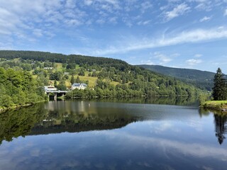 Fototapeta premium landscape with lake and mountains