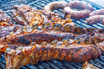 Argentine grill, ribs in strips
