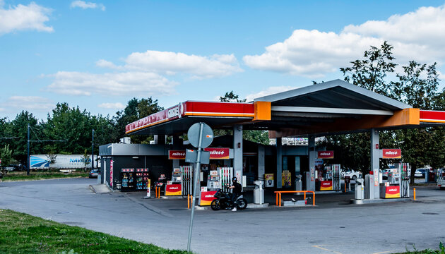 elfbar elfa master akku Unsere Staffelpreise sind zurück. 💪🏻 Sicher dir deine Lieblinge für einen  unschlagbaren Preis. #shellmichelstadt #shell #michelstadt #tankstelle # vapes main image 1