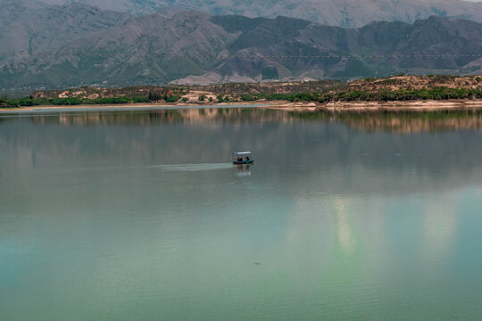 laguna de san jacinto tarija bolivia  