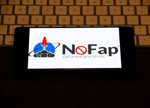 NoFap - Site e f&oacute;rum da comunidade que serve como um grupo de apoio para aqueles que desejam abandonar a pornografia e a masturba&ccedil;&atilde;o.