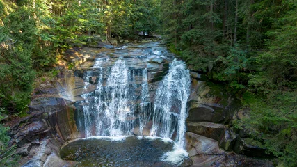 Fleecedeken met foto Bos rivier Mountain River Flowing Through Rocks at Mumlava Waterfall  © Damian