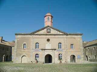 Fototapeta premium Echoes of Bellegarde