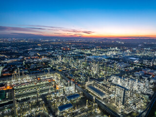 Naklejka premium Aerial view of a large chemical plant