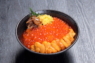 ウニといくらの丼｜Uni and Ikura Donburi – Sea Urchin and Salmon Roe Rice Bowl