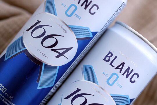 1664 Beer Images – Browse 324 Stock Photos, Vectors, and Video