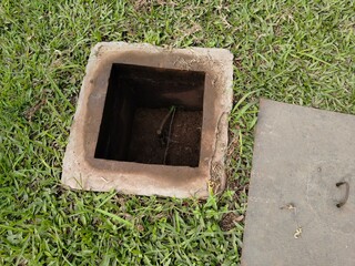 background of the grounding control tank