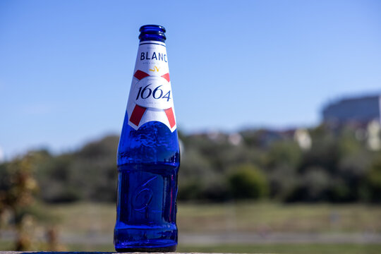 1664 Beer Images – Browse 298 Stock Photos, Vectors, and Video
