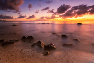 Fiji sea long stones dark