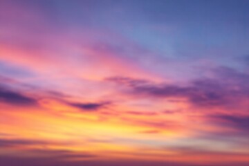 Fototapeta premium Blurry sunset sky with soft color gradients