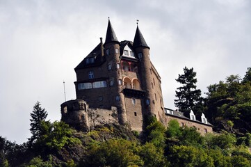 St.Goarshausen mit der Burg Katz