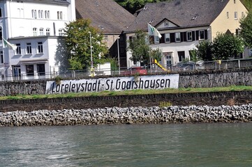 St.Goarshausen mit der Burg Katz