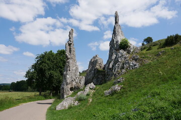 Steinerne Jungfrauen im Eselsburger Tal bei Herbrechtingen in der Schwäbischen Alb