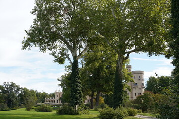 Panoramalandschaft von Schloss und Park Babelsberg