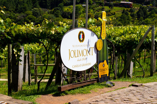 Vin&iacute;cula Jolimont locazada em Gramado, Rio Grande do Sul, Brasil. 