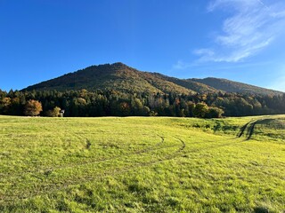 Obraz premium autumn landscape in the Strazovské vrchy mountains