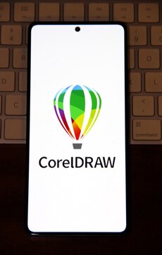 CorelDRAW - Programa de desenho vetorial bidimensional para design gr&aacute;fico desenvolvido pela Corel Corporation, Canad&aacute;. &Eacute; um aplicativo de ilustra&ccedil;&atilde;o trevial vetorial e layout de p&aacute;gina.