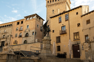 Estatua de Juan Bravo en Plaza de Medina del Campo Segovia Castilla y León