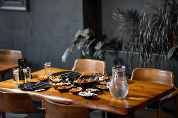 table setting in restaurant