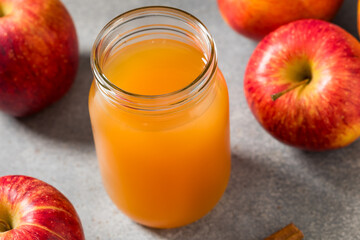 Cold Refreshing Apple Cider