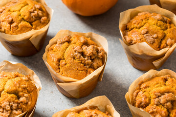 Healthy Homemade Pumpkin Spice Muffins