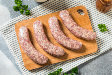 Organic Raw Pork Bratwurst Sausage