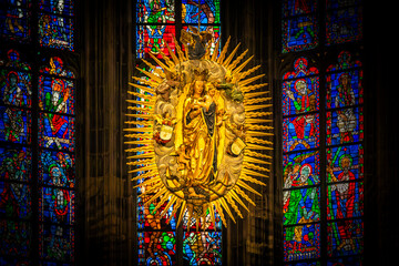 Strahlenkranzmadonna Aachener Dom 