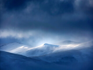 Fototapeta premium clouds in the mountains. mountain, snow, sky, landscape, nature, mountains, peak, winter, clouds, cloud, ice, cold, volcano, glacier, high, rock, range, elbrus, view, travel, caucasus