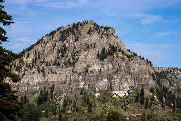 Fall Hiking Views at Tony Grove Lake and White Pine Lake Logan Utah Mountain Peaks and Trails