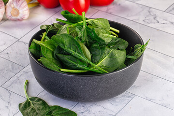 Raw fresh green spinach leaves