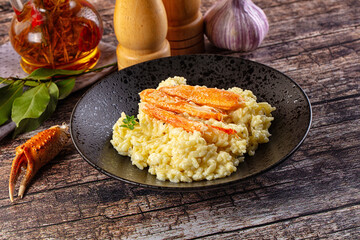 Risotto with natural crab leg