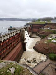 Drainage, dam flood