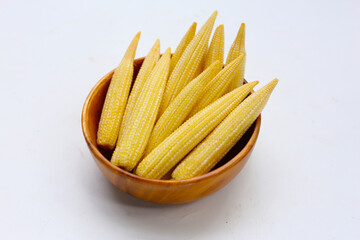 Raw, fresh yellow baby corn