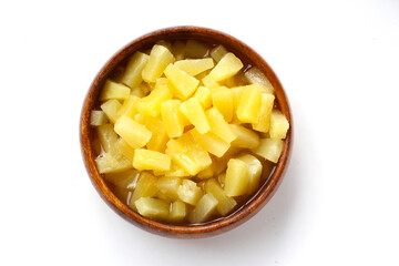 Sweet pineapple chunks in light syrup