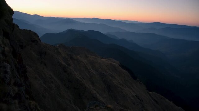View enroute to Tungnath-Chandrashila hiking trail in Chopta, Uttarakhand, India, Mountain sunrise