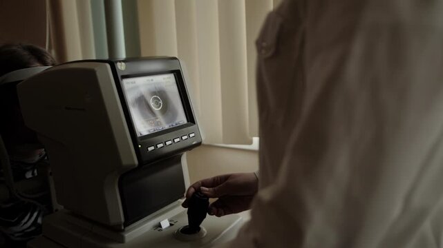 A modern device used in ophthalmology is an automatic refractometer. A device for quickly and accurately determining the refractive power of the eye, used in ophthalmology to detect myopia, hyperopia 