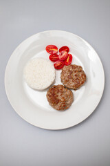Meatballs with boiled rice