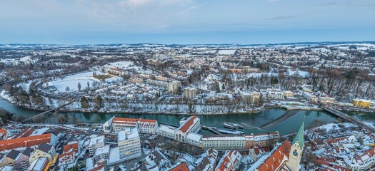 Ausblick auf die allgäu-schwäbische Stadt Kempten in der Vorweihnachtszeit