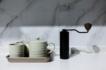 Hand grinder coffee maker tools