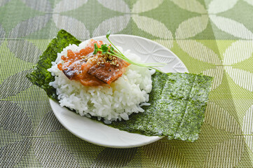 手作り肉おにぎり　