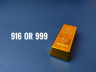 The image presents a question about gold purity 916 OR 999, alongside a gold bar on a blue background