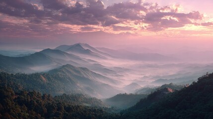 Obraz premium Misty mountain sunrise landscape