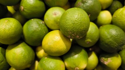 limes in the market